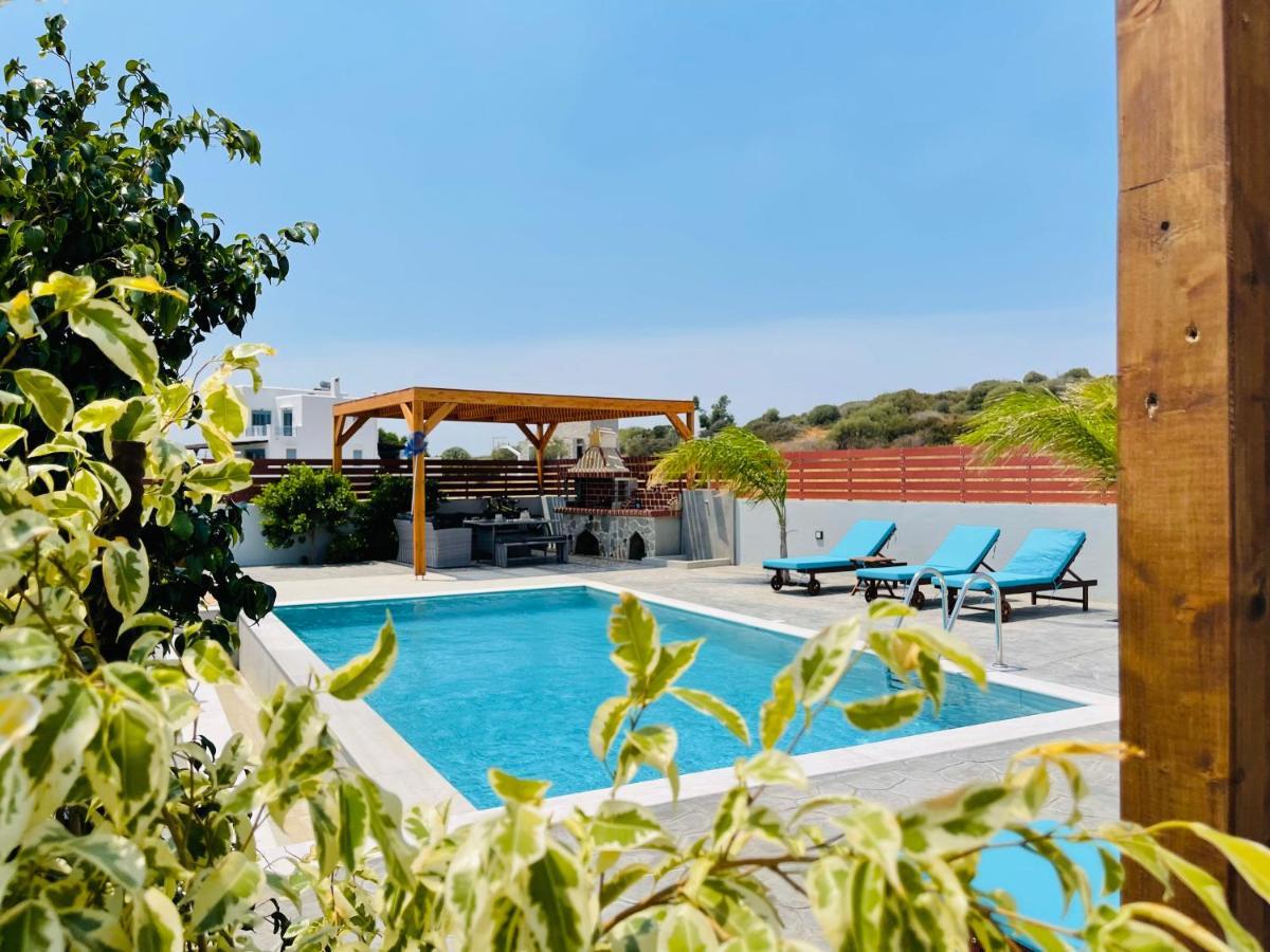 Dorieus Villa Lakhania Exterior foto